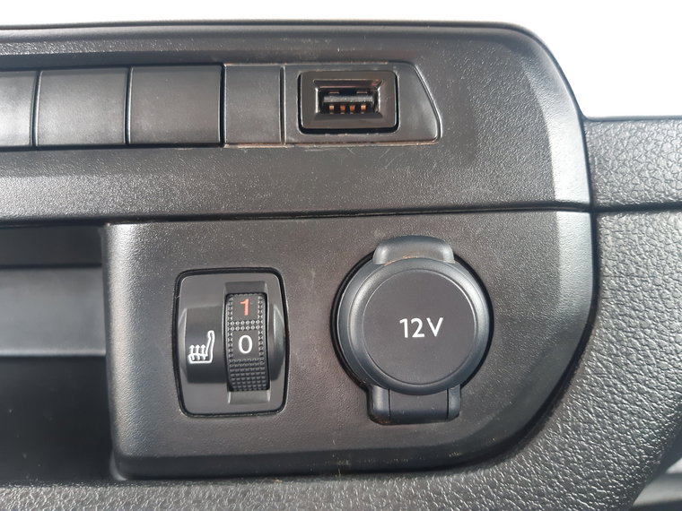 Vehicle Image 38