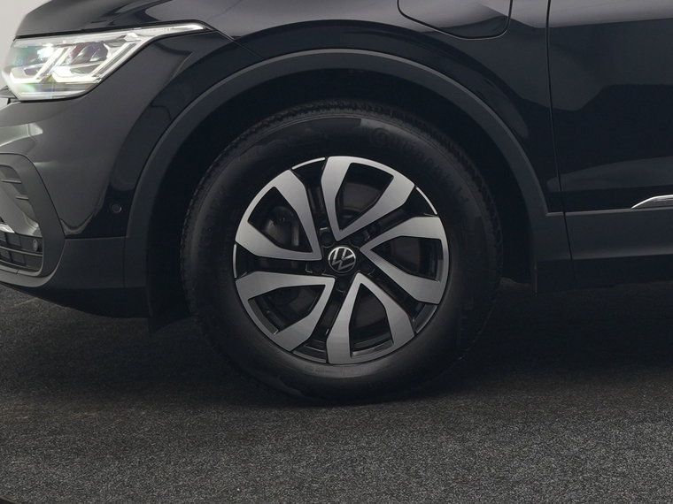 Vehicle Image 48