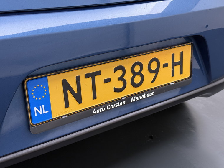 Vehicle Image 42
