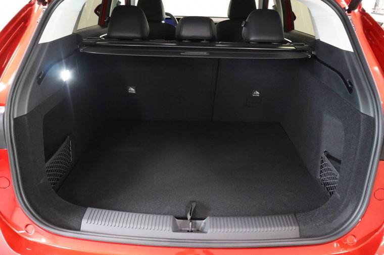 Vehicle Image 35