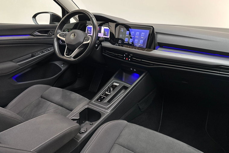Vehicle Image 17