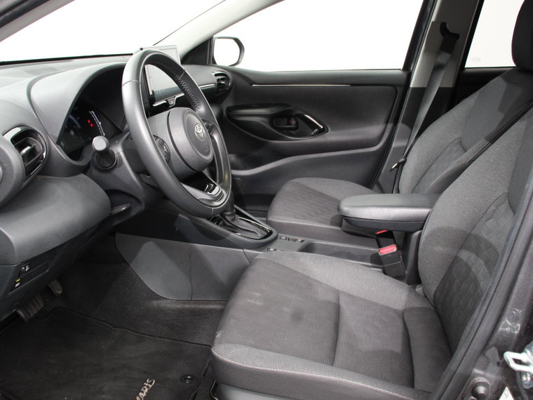 Vehicle Image 9