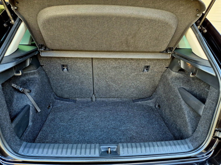 Vehicle Image 39