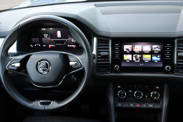 Vehicle Image 15
