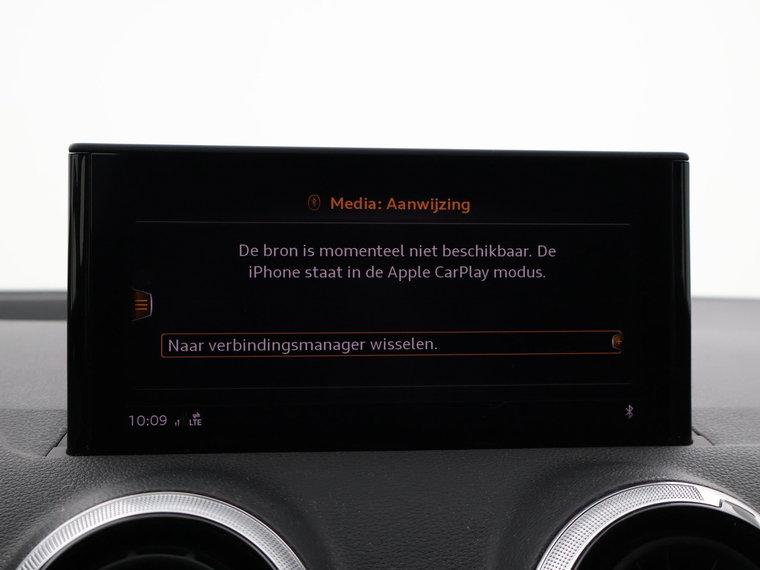 Vehicle Image 43