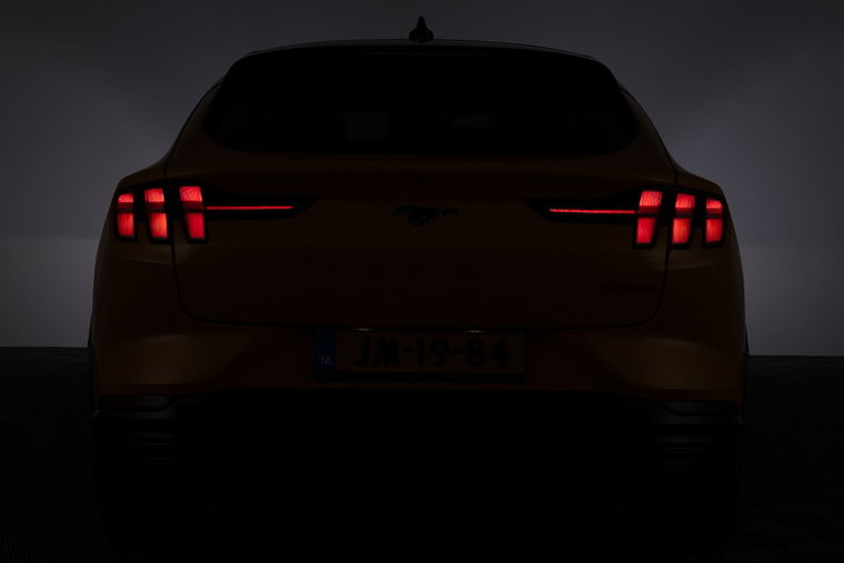 Vehicle Image 40