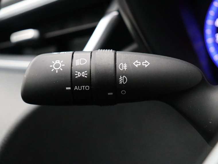 Vehicle Image 24