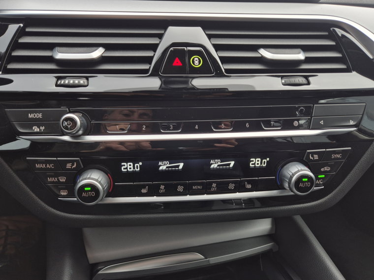 Vehicle Image 51