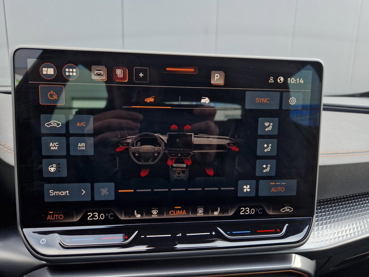Vehicle Image 30