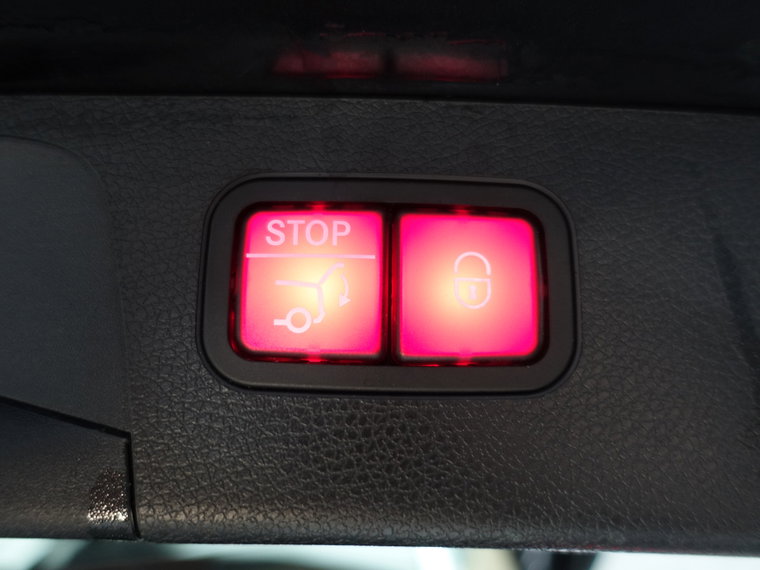 Vehicle Image 38