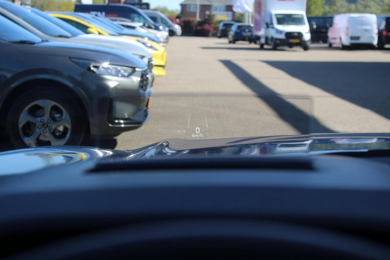 Vehicle Image 28