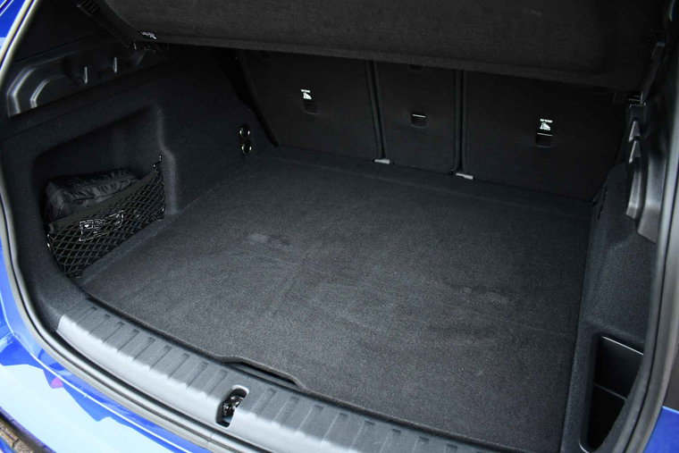 Vehicle Image 25