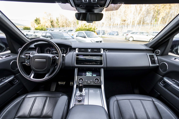 Vehicle Image 18