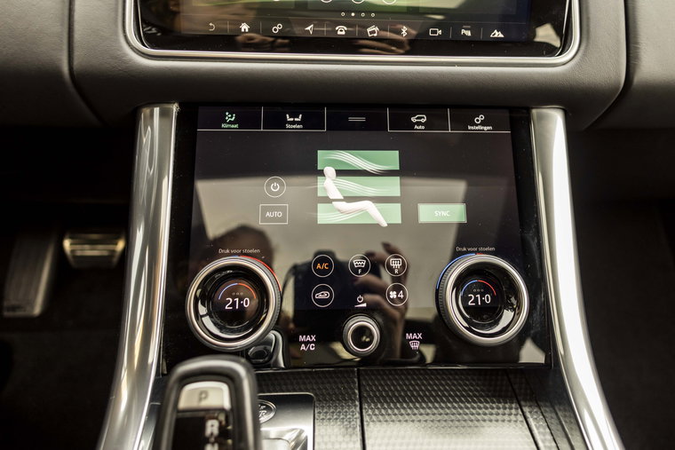 Vehicle Image 35