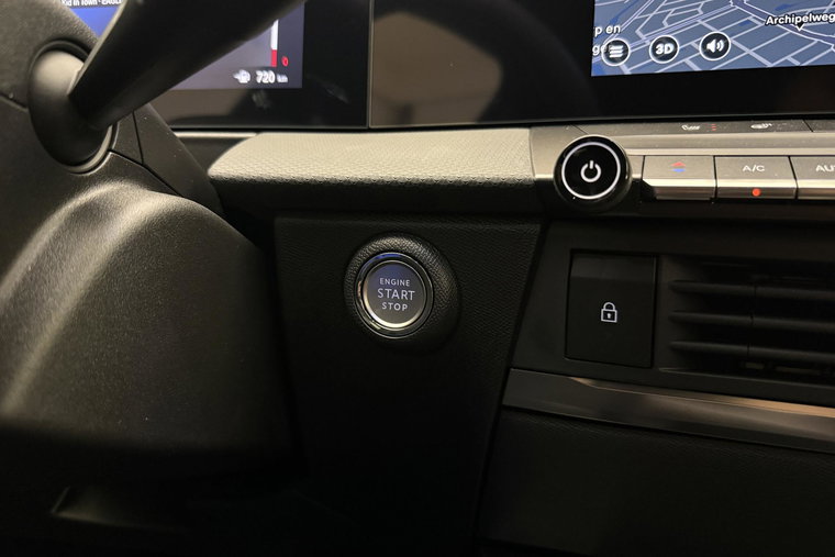 Vehicle Image 39