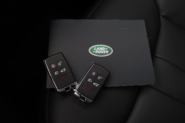 Vehicle Image 18