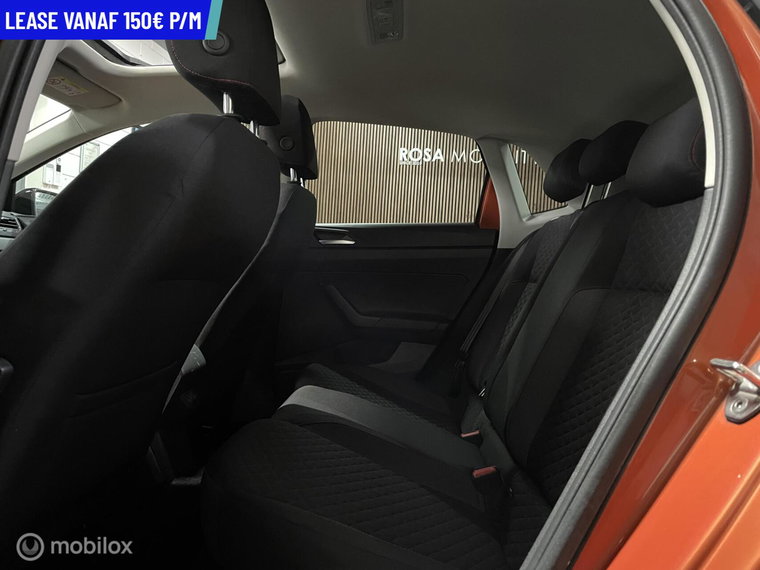 Vehicle Image 42