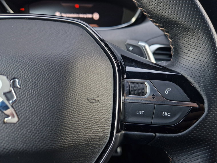 Vehicle Image 28