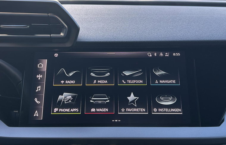 Vehicle Image 24