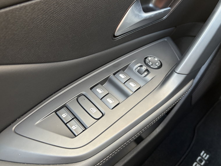 Vehicle Image 50