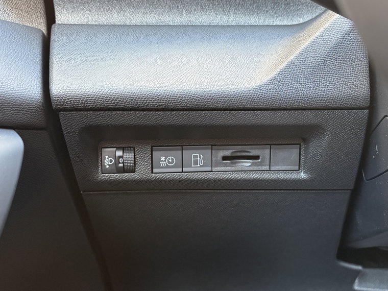 Vehicle Image 51
