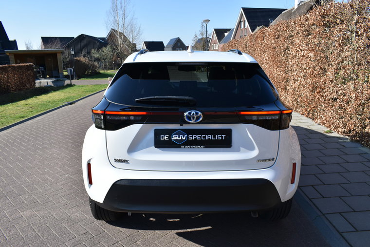 Vehicle Image 6