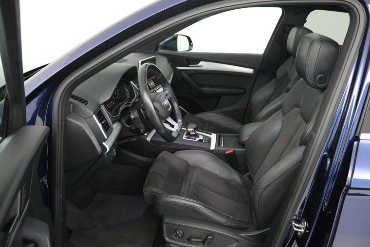 Vehicle Image 18