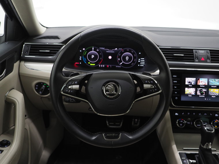 Vehicle Image 39