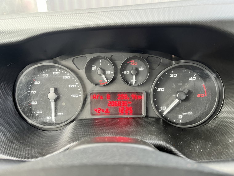 Vehicle Image 34