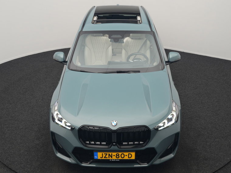Vehicle Image 37