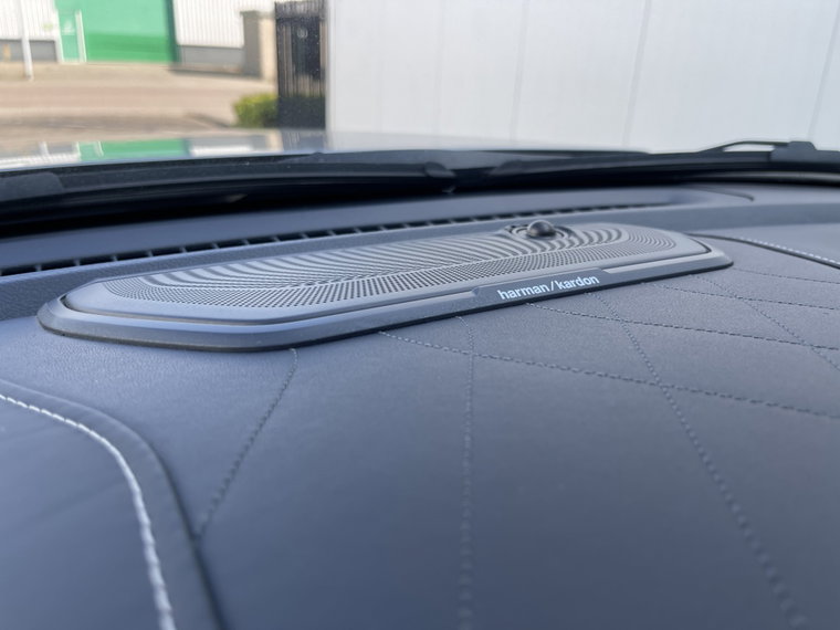 Vehicle Image 50
