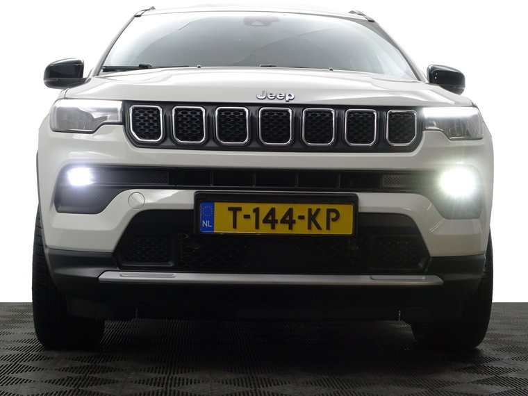 Vehicle Image 27