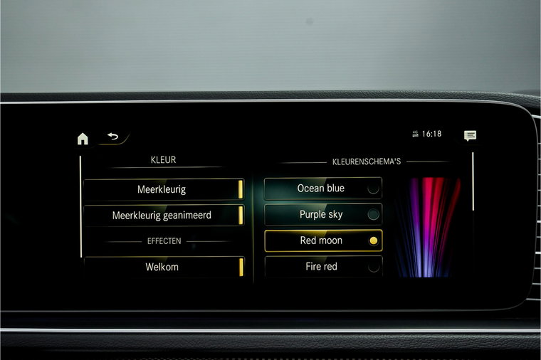 Vehicle Image 33