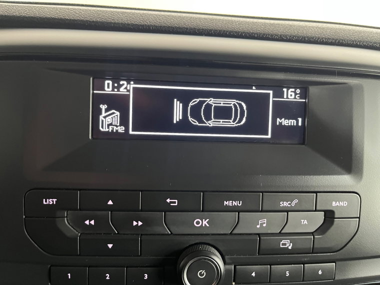 Vehicle Image 23