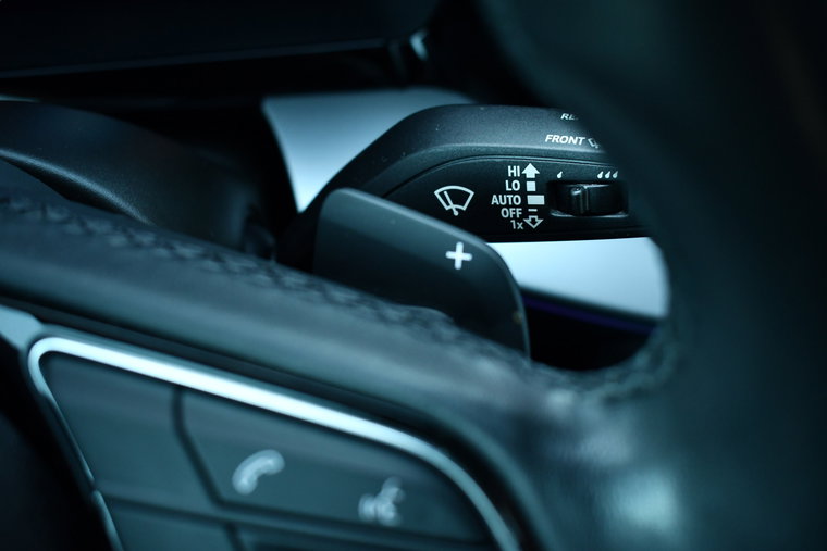 Vehicle Image 48