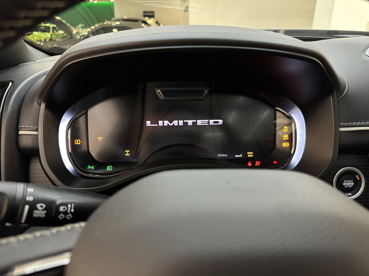 Vehicle Image 35