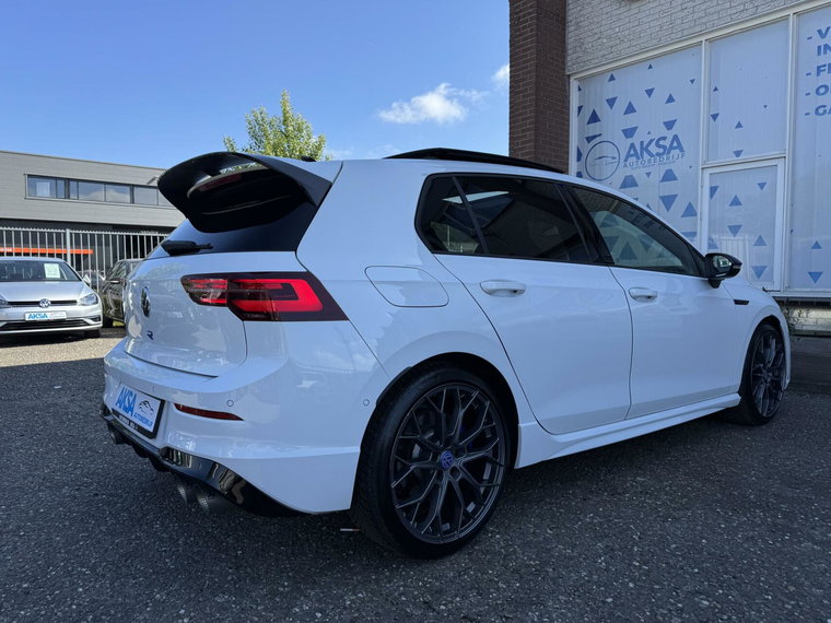 Vehicle Image 33