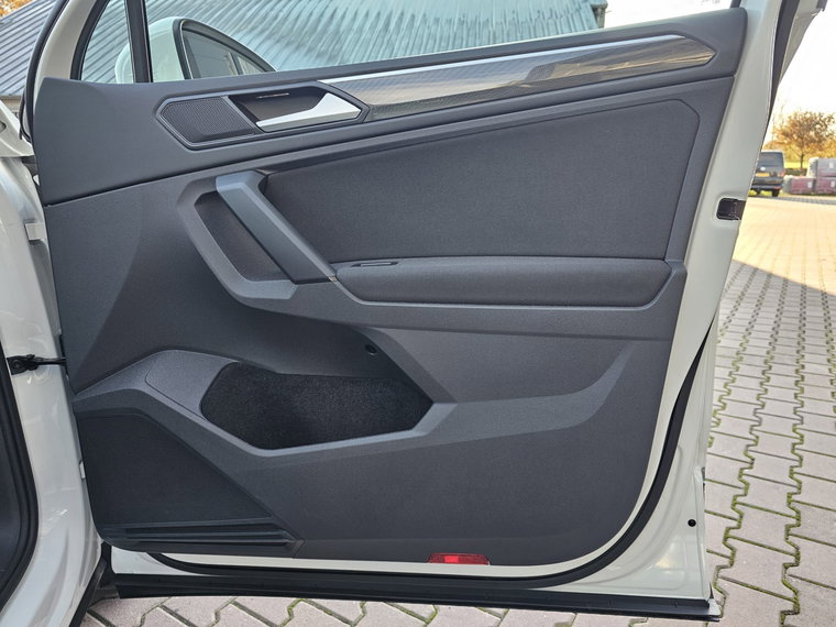 Vehicle Image 39