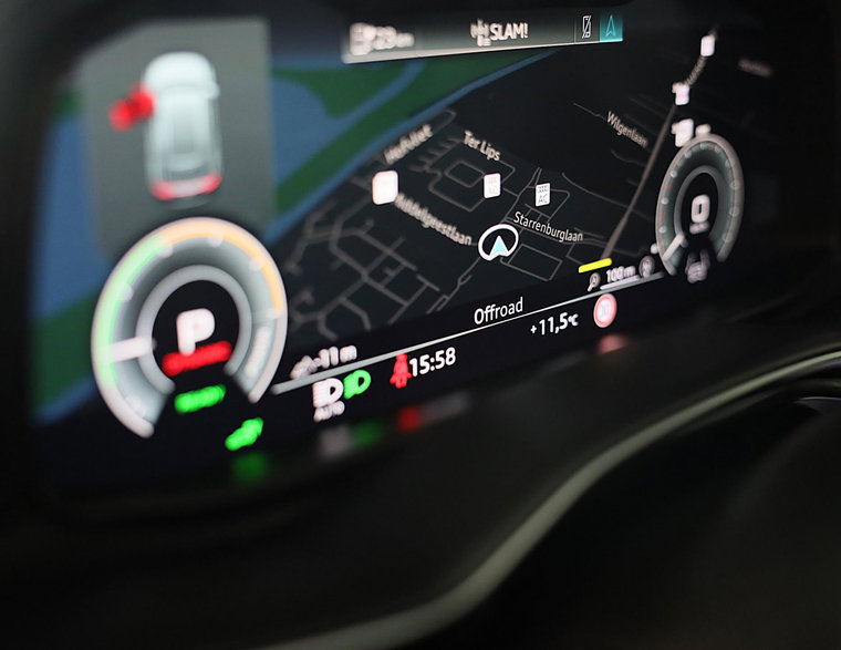 Vehicle Image 11