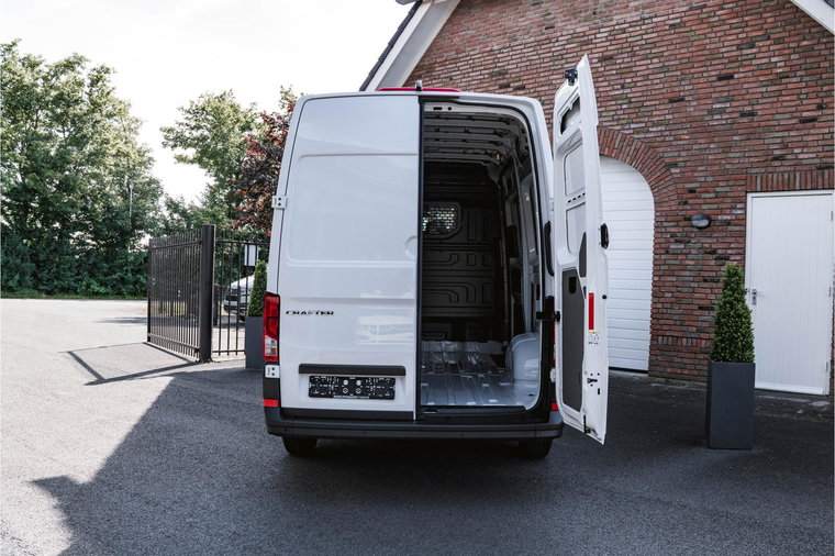 Vehicle Image 27