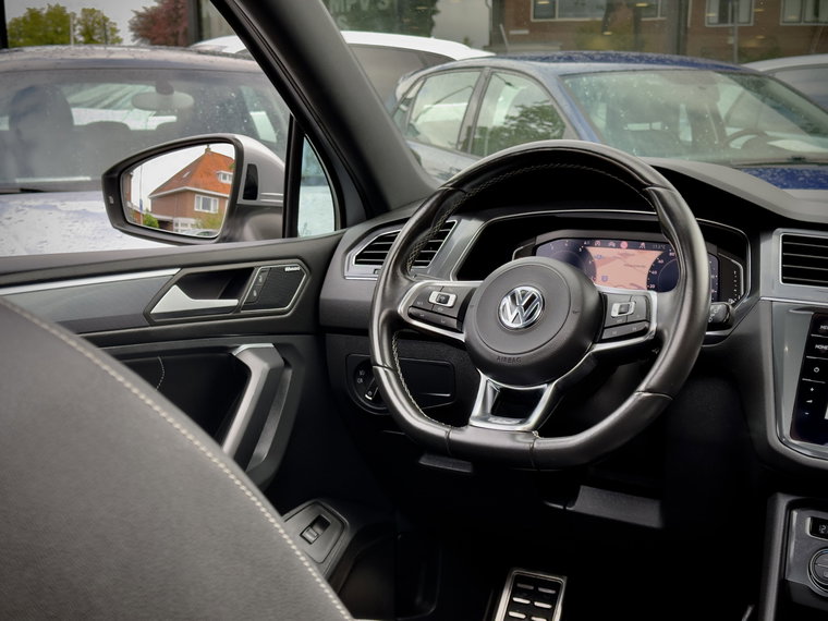 Vehicle Image 35