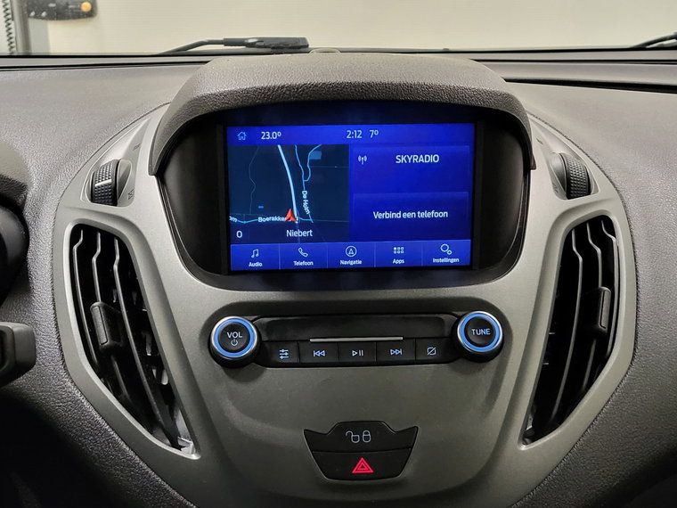 Vehicle Image 11