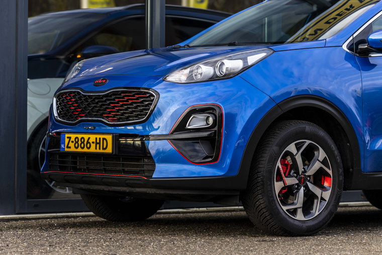 Vehicle Image 11