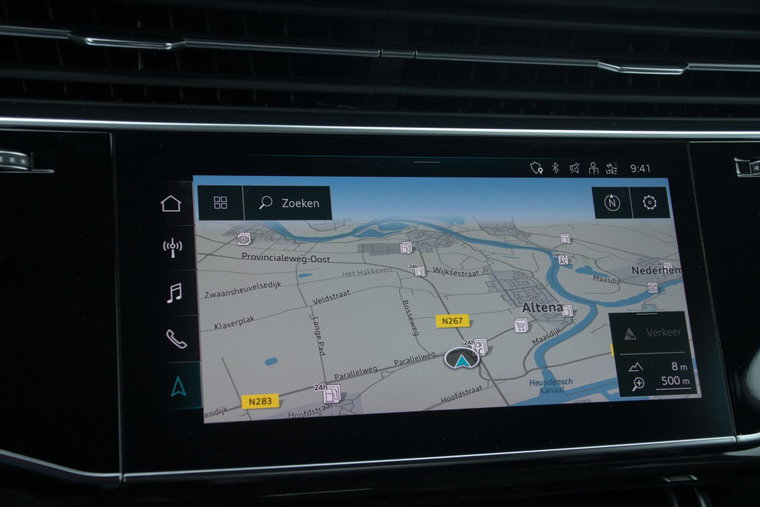 Vehicle Image 13