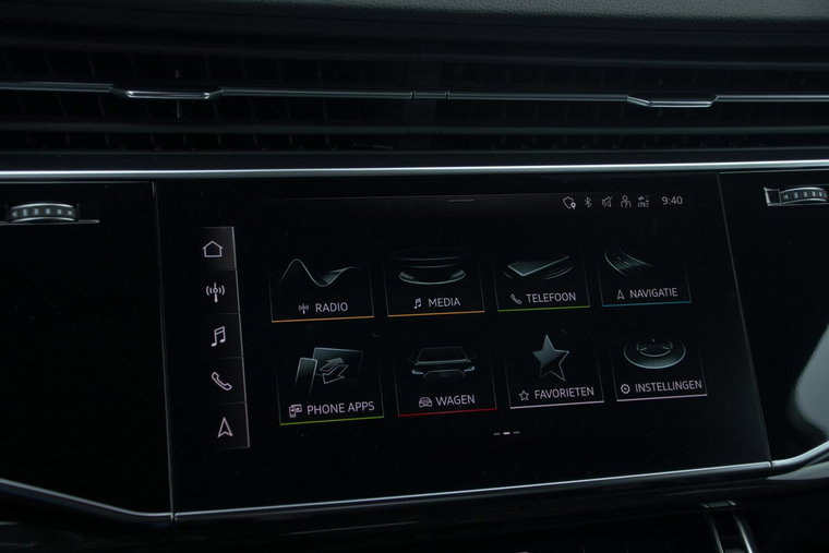 Vehicle Image 30