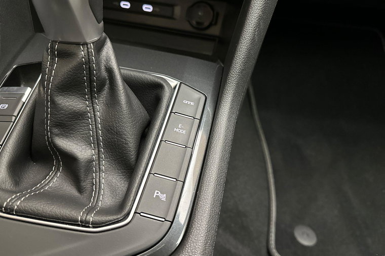 Vehicle Image 39
