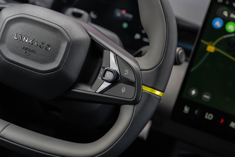 Vehicle Image 43