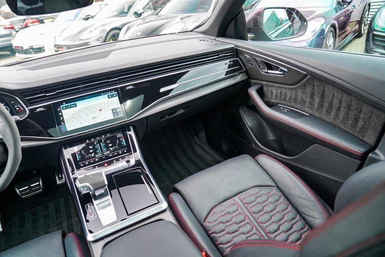 Vehicle Image 30