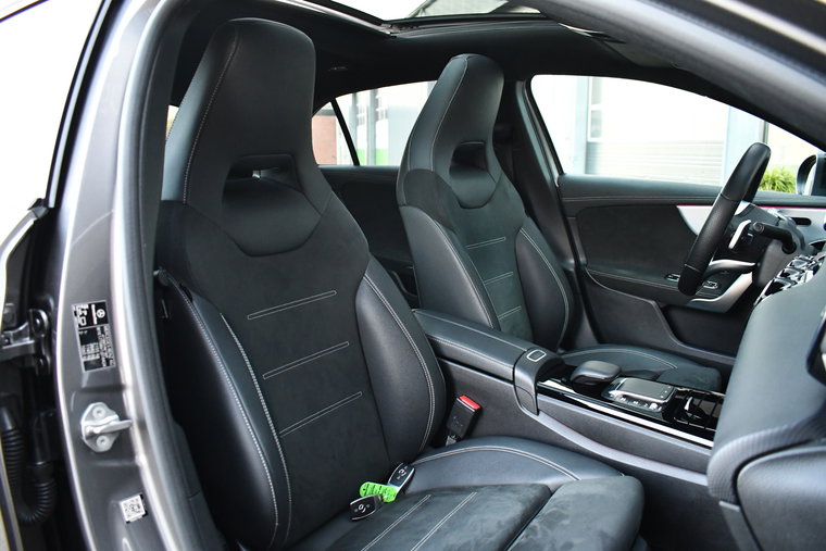 Vehicle Image 45