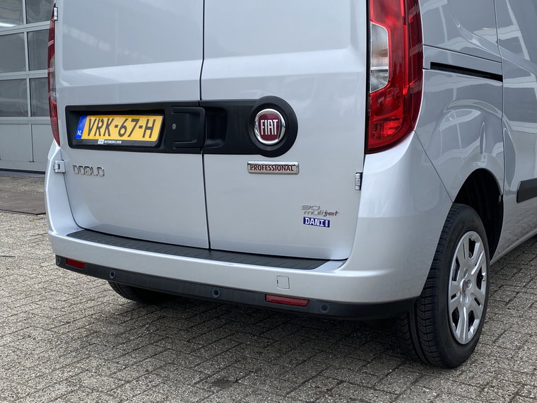 Vehicle Image 27